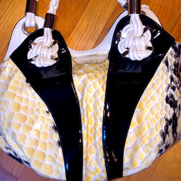 RARE CROMIA 100% ITALIAN Python/patent leather black and white shoulder bag - Picture 2 of 6